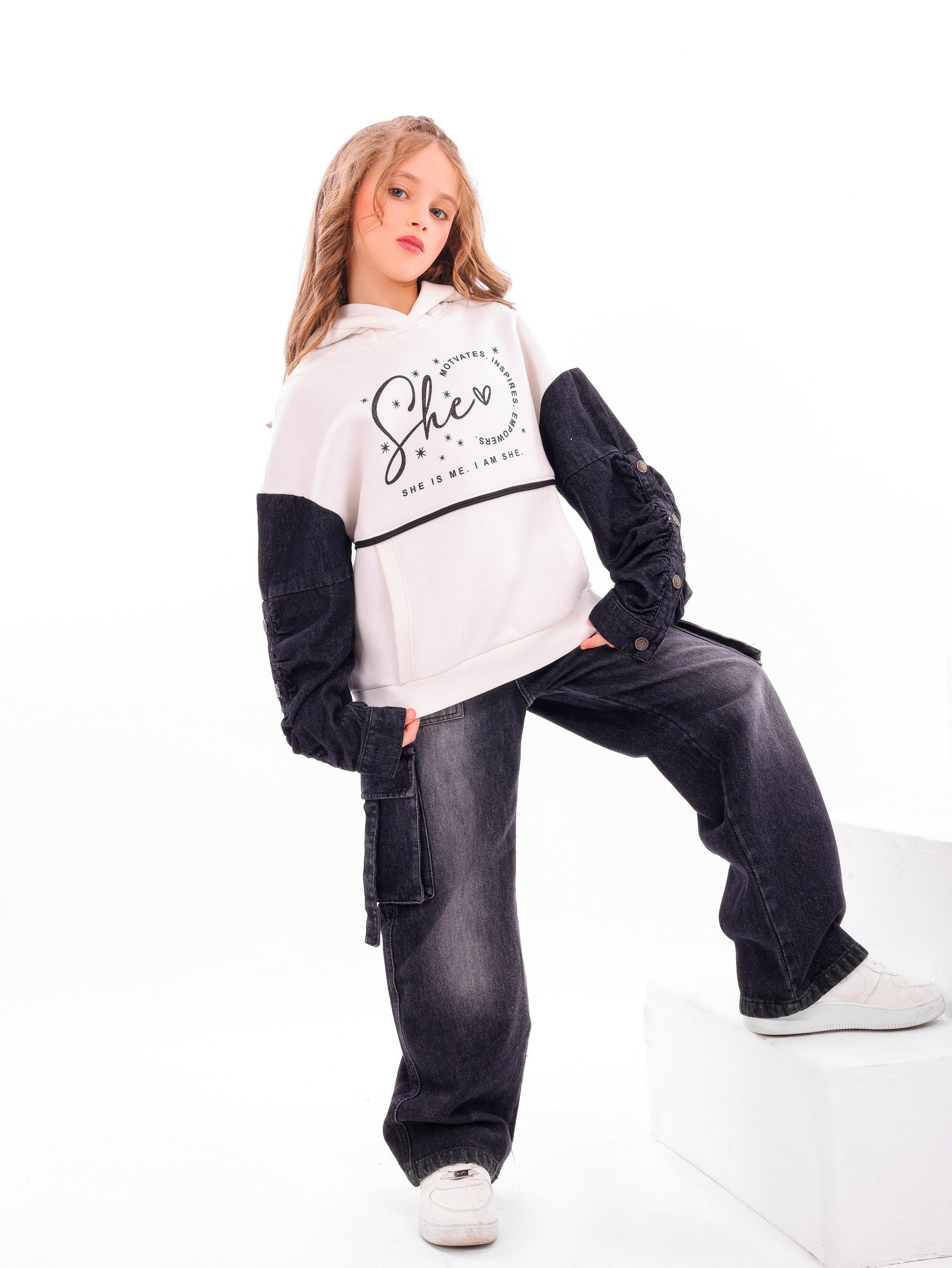 SHE GIRLS SET - Code 5063
