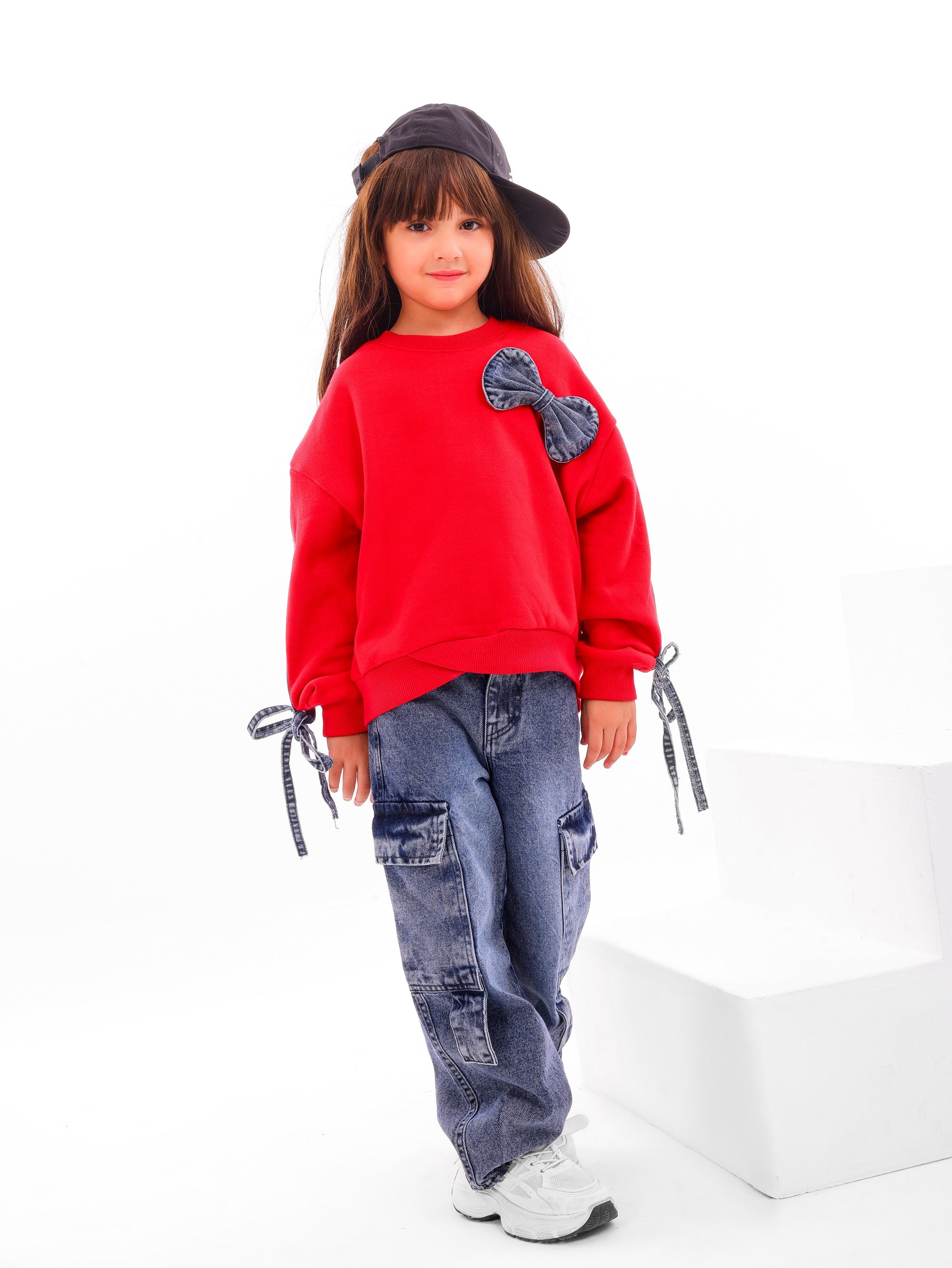 Girls’ Bow Sweatshirt & Cargo Jeans Set - Code 5003