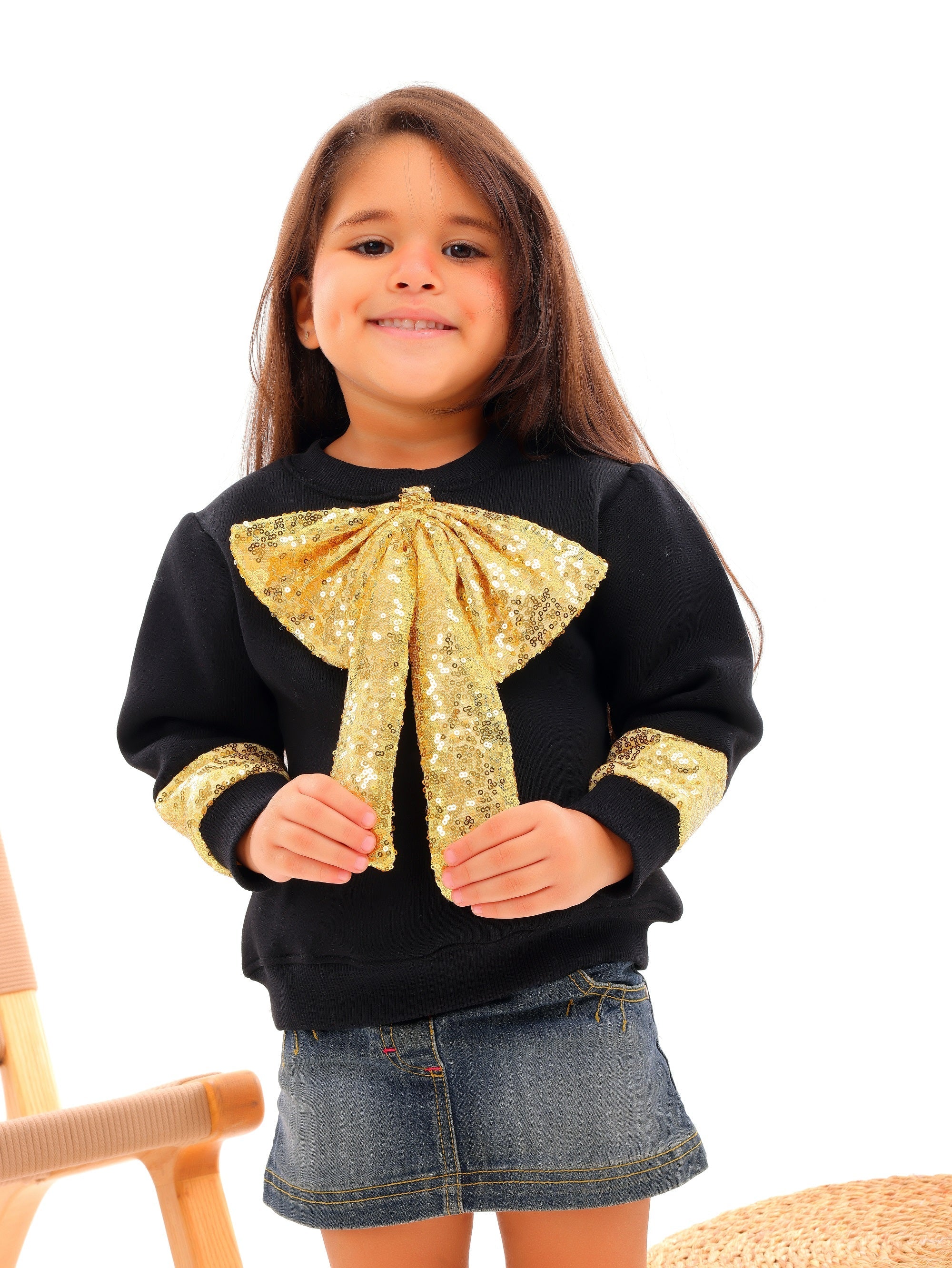 Girls’ Sequin Bow Sweatshirt - Code 5001